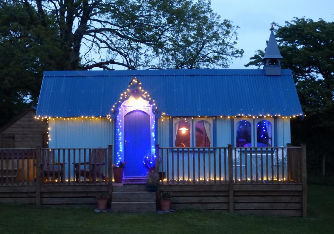 The Tabernacle At Frieda And The Moon Villa Lanreath Buitenkant foto